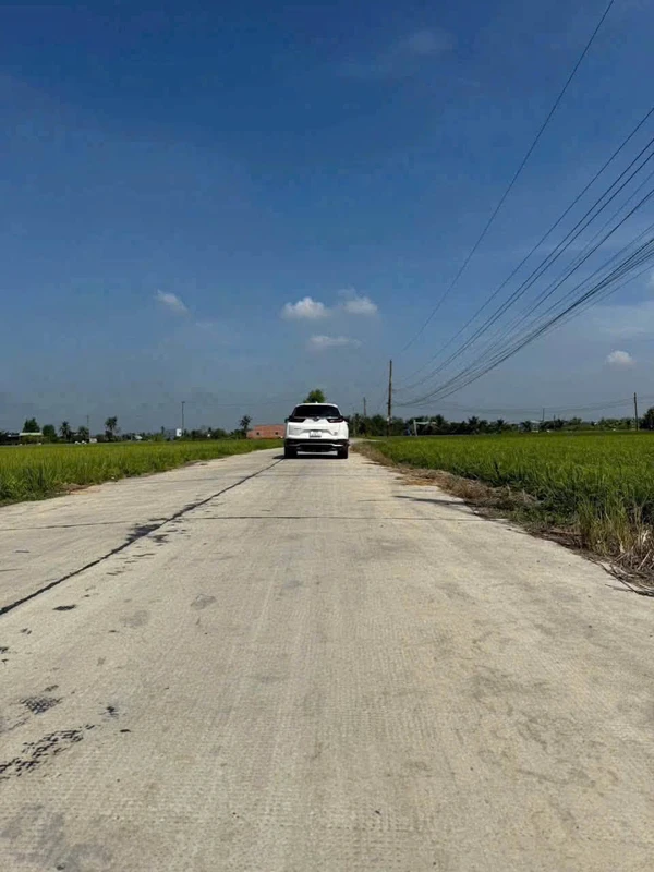 Bán đất 200m² đường bê tông 6m Tân Trụ 849 triệu