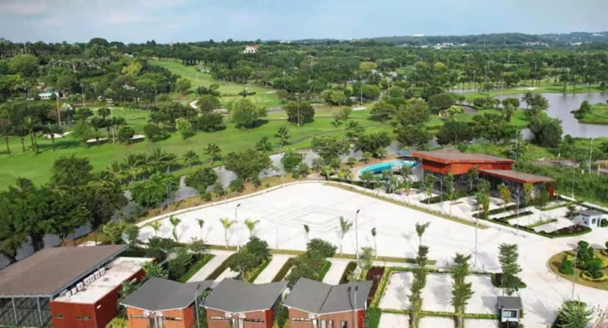 Nền Hưng Vượng 100m2 đối diện công viên giá chỉ 1,8 tỷ bao sang tên, sổ sẵn công chứng ngay - Ảnh thu nhỏ 4
