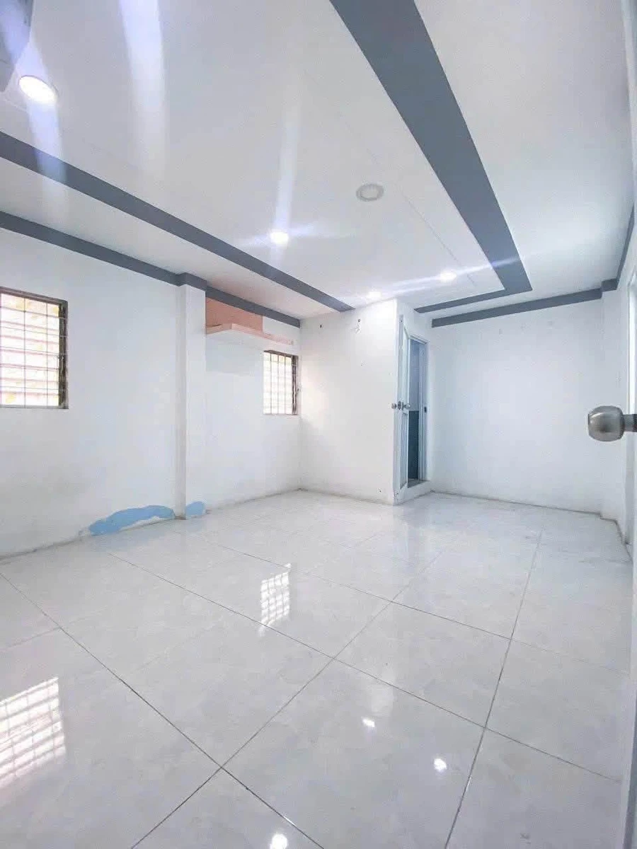 Bán nhà 3 tầng 2 mặt hẻm 17,3m² Nguyễn Chí Thanh, Phường 3, Quận 10 - 3,6 tỷ - Ảnh thu nhỏ 3
