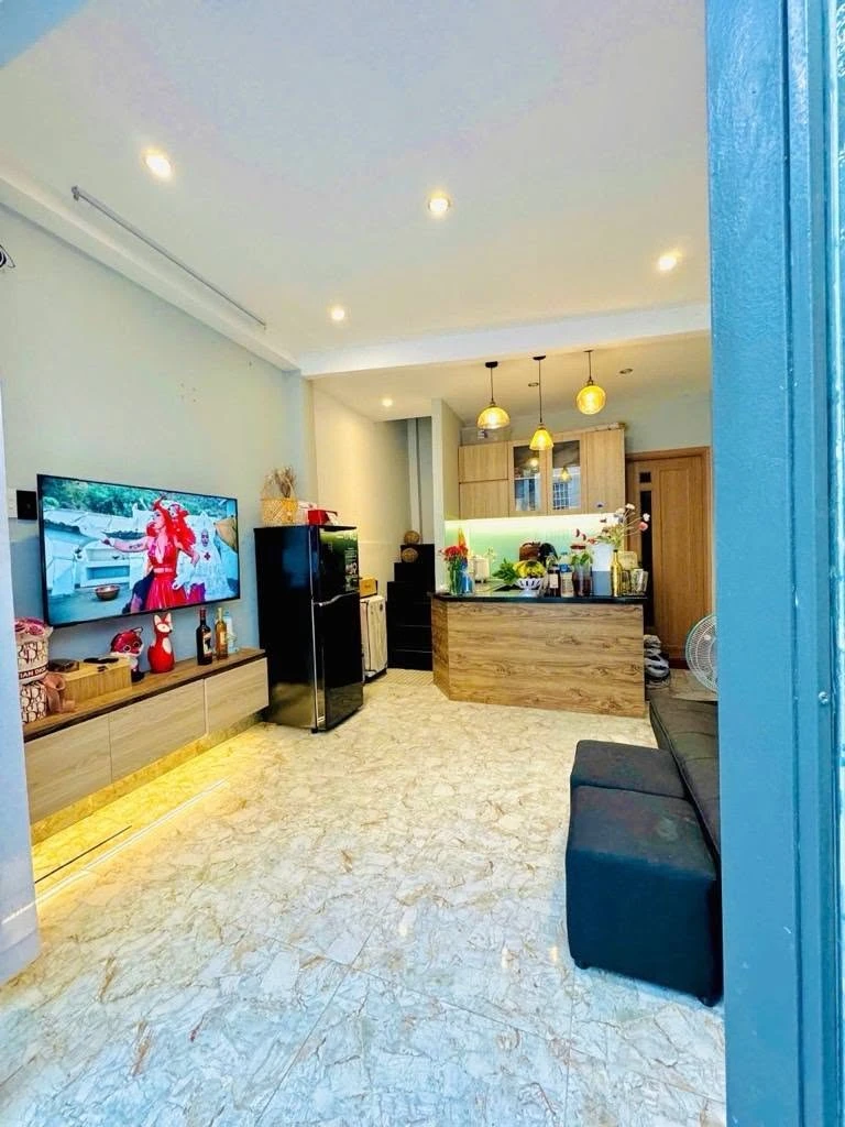 Bán nhà riêng nở hậu hẻm Bông Sao, 32m² 2PN, Quận 8 - Ảnh thu nhỏ 3