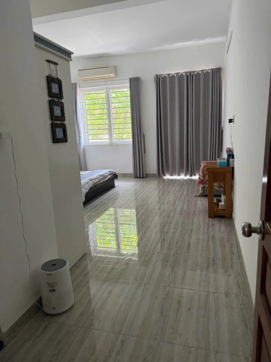 Bán nhà phố 141m² KDC 10 Mẫu, Bình Trưng, Quận 2, giá 14,9 tỷ - Ảnh thu nhỏ 5