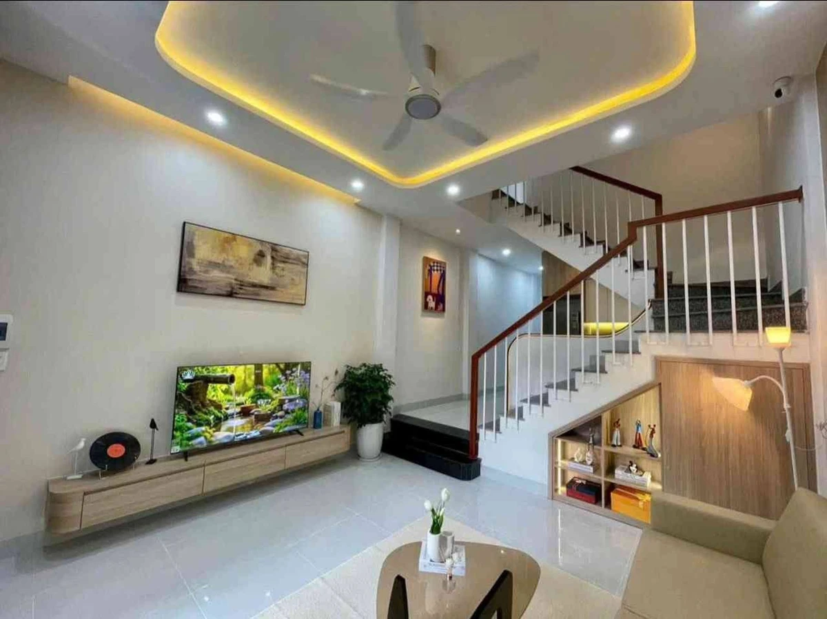 Bán nhà kiệt 57m² mặt tiền 4,2m giá 4,6 tỷ Nguyễn Phước Nguyên - Ảnh thu nhỏ 2