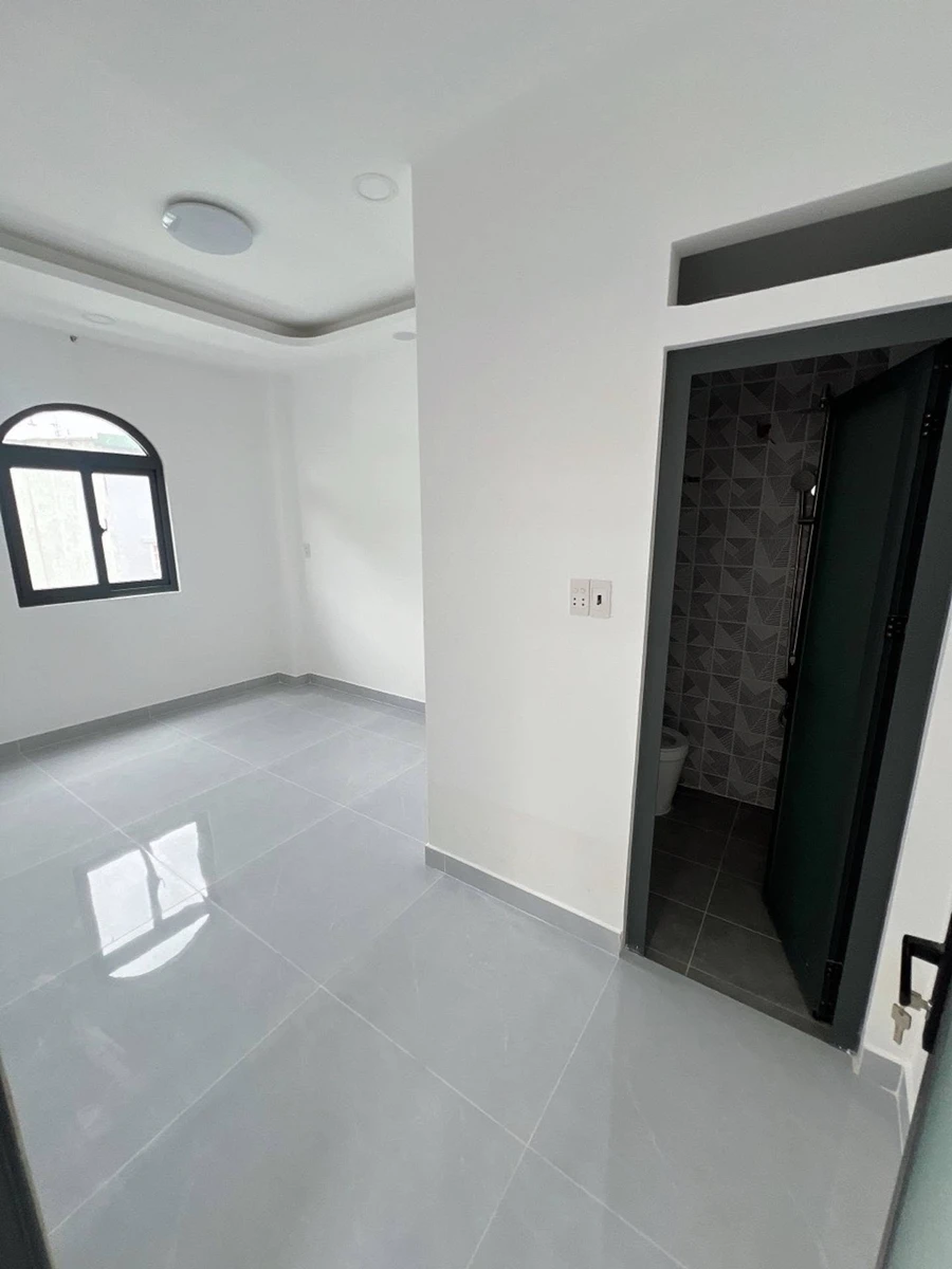 Bán nhà hẻm 61m2 gần Phạm Hùng, Phường 4, Quận 8, giá nhỉnh 5 tỷ - Ảnh thu nhỏ 2