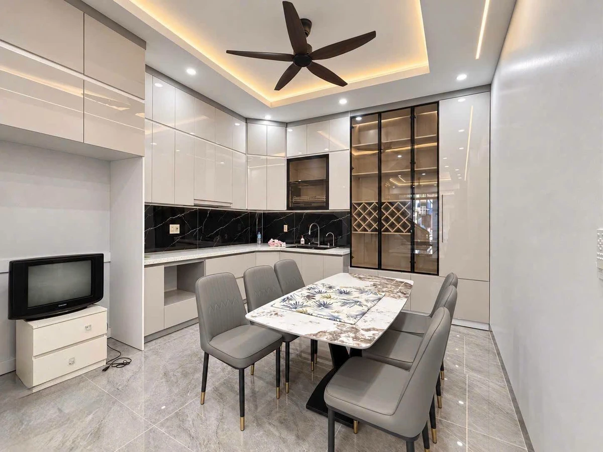 Bán nhà phố 4 tầng 50m² Chợ Hàng, có thang máy, 5 tỷ 450 triệu - Ảnh thu nhỏ 4