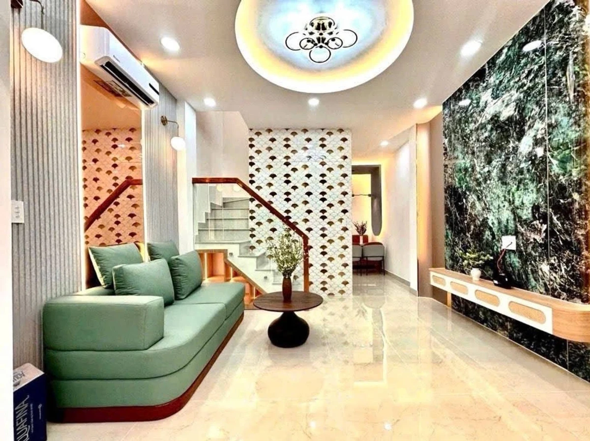 Bán nhà 2PN 32m2 gần Vòng xoay Hàng Xanh 5.45 tỷ - Ảnh thu nhỏ 2