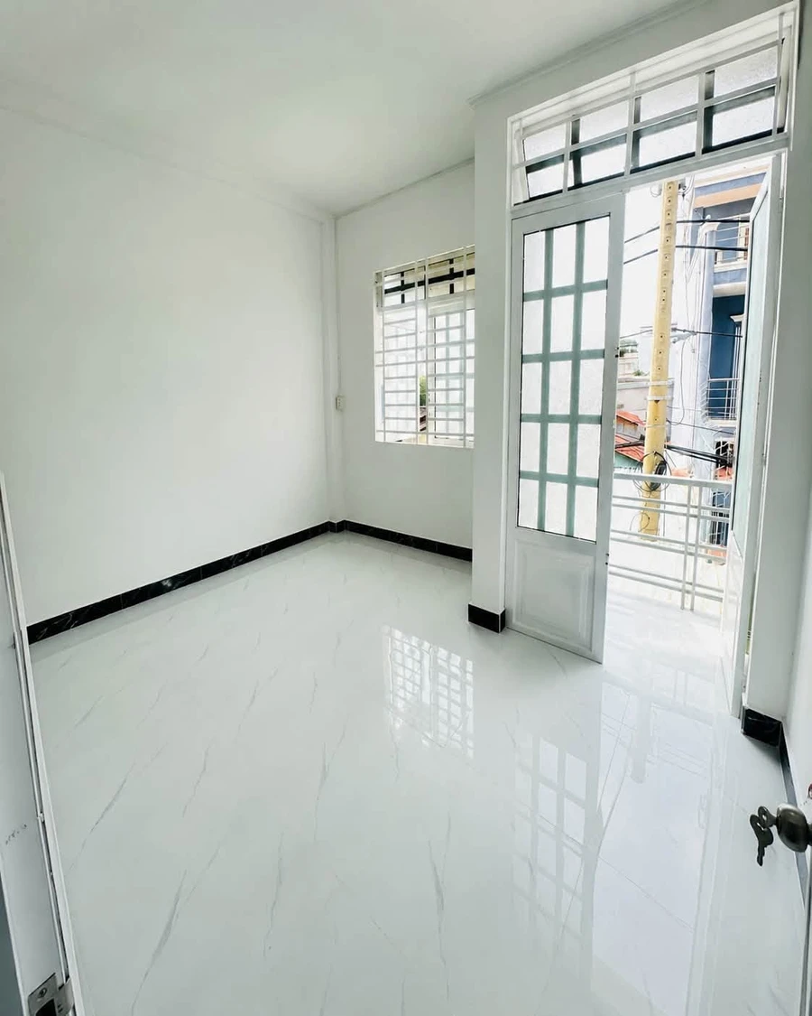 Bán nhà 70m² 4PN trung tâm Linh Chiểu, Thủ Đức, giá 5 tỷ - Ảnh thu nhỏ 3