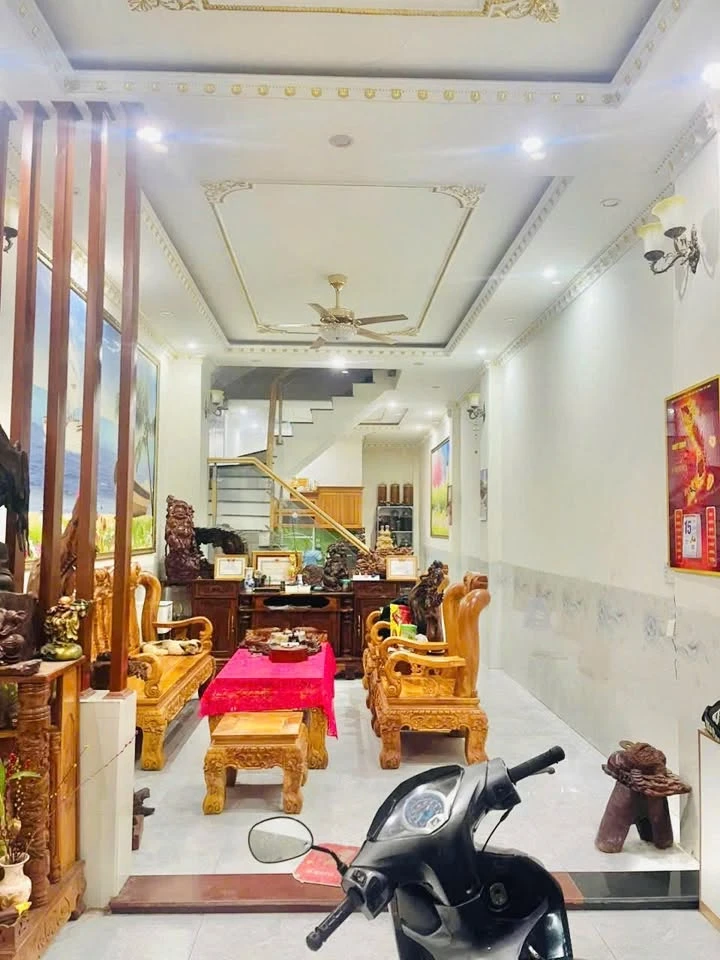 Bán nhà 1 trệt 2 lầu 5 phòng ngủ 72m² Biên Hoà - Ảnh thu nhỏ 2