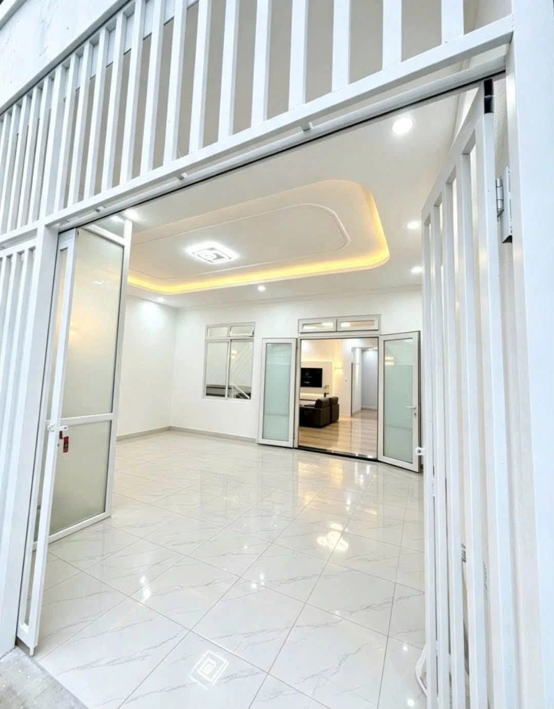 Bán nhà phố 5PN, 90m², Đà Lạt - 2 tỷ 720 - Ảnh 1