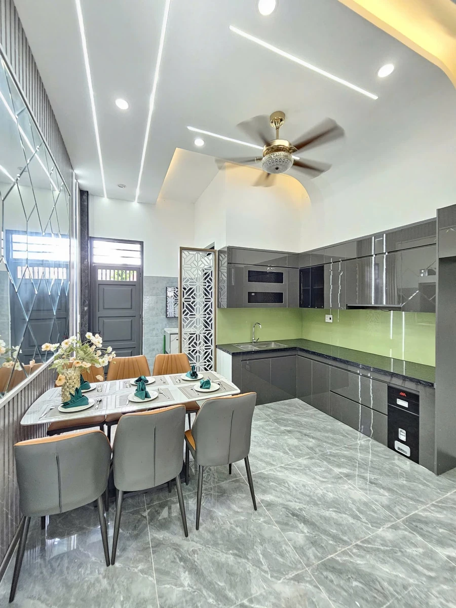 Bán nhà Dĩ An 60m² 3PN gần Vincom 4 tỷ 750 triệu - Ảnh thu nhỏ 4