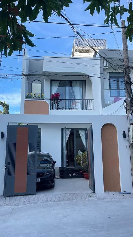 Bán nhà 92m² gần chợ Phường 11 Vũng Tàu 6,1 tỷ - Ảnh thu nhỏ 2