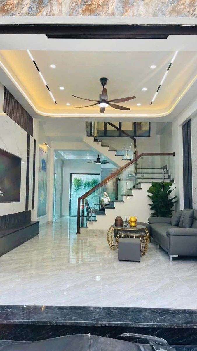 Bán nhà Phường 8 Bến Tre, 100m², 3 PN, 1 tỷ 600 triệu 2599m2 - Ảnh 1