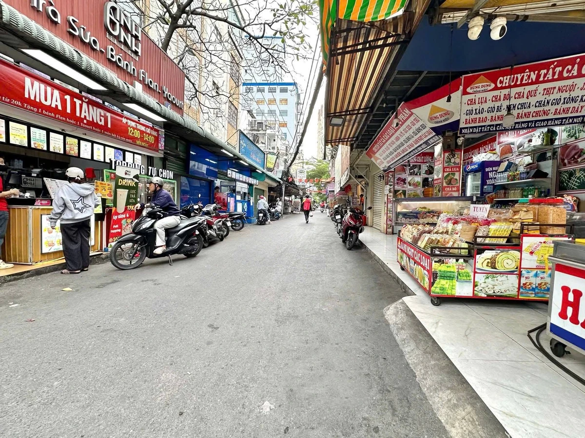 Bán nhà phố 108m² 4 tầng Nguyễn Gia Trí Bình Thạnh 22.5 tỷ - Ảnh thu nhỏ 5