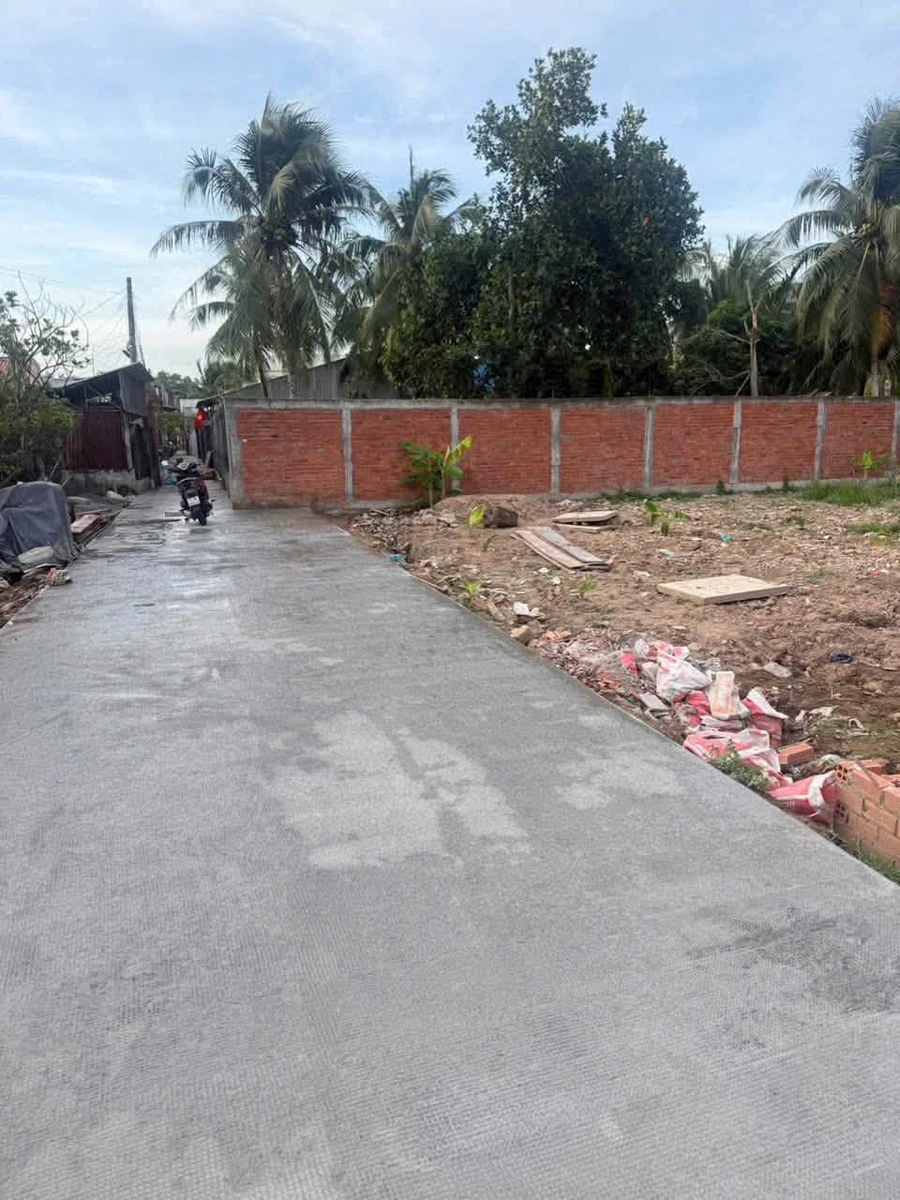 Bán nền đất 377m2 giá 550 triệu Bến Tre - Ảnh thu nhỏ 3