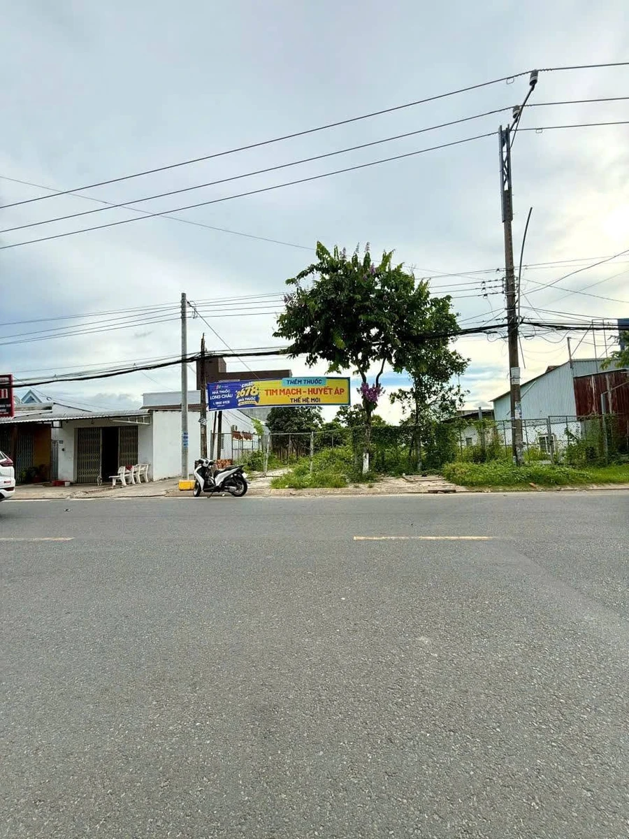 Bán đất góc hẻm 2 mặt tiền đường Lâm Quang Ky, An Hòa, Rạch Giá, 300m², 5,5 tỷ - Ảnh thu nhỏ 3