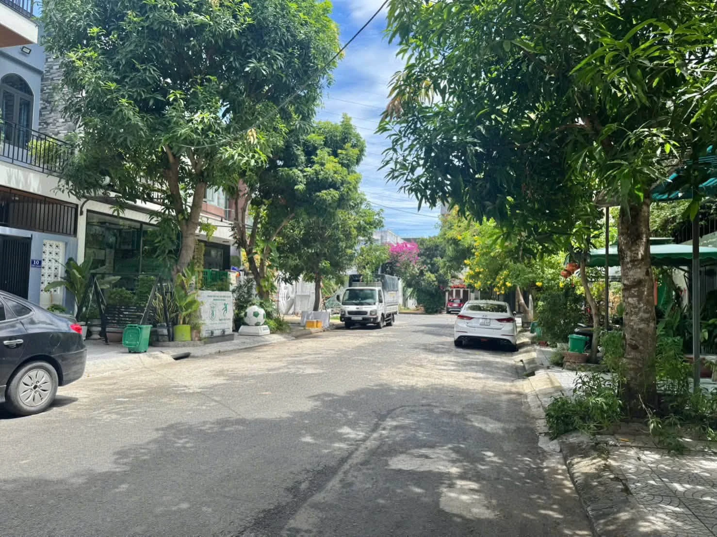 Bán nhà 100m2, 2,5 tầng Mỹ An Đà Nẵng 10 tỷ - Ảnh 1