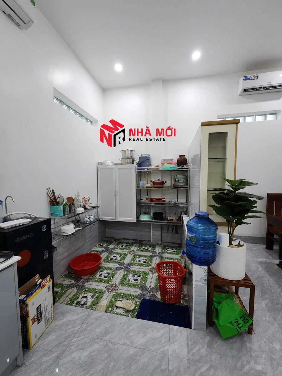 Bán nhà 1 trệt 2 lầu 4 phòng ngủ full nội thất 4 tỷ Cà Mau - Ảnh thu nhỏ 4