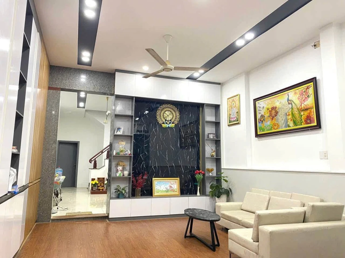 Bán nhà 100m² 3PN Bình Dương giá 4.6 tỷ - Ảnh thu nhỏ 2