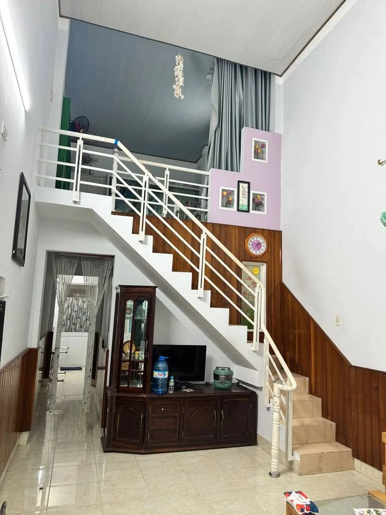 Bán nhà hẻm Đô Đốc Bảo 50m2, giá 2 tỷ 950 - Ảnh 1