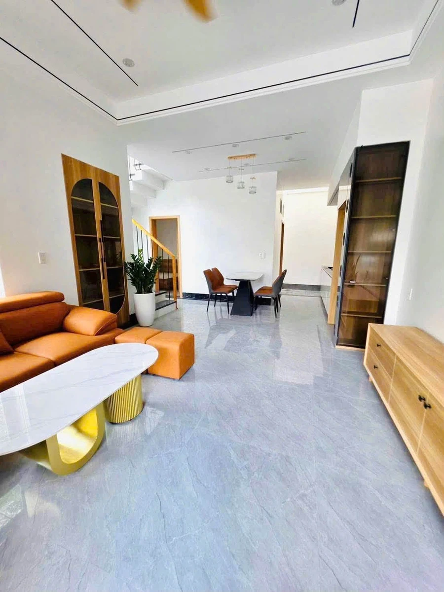 Bán nhà 2 tầng kiểu biệt thự 110.4m2 Huế - Ảnh thu nhỏ 3