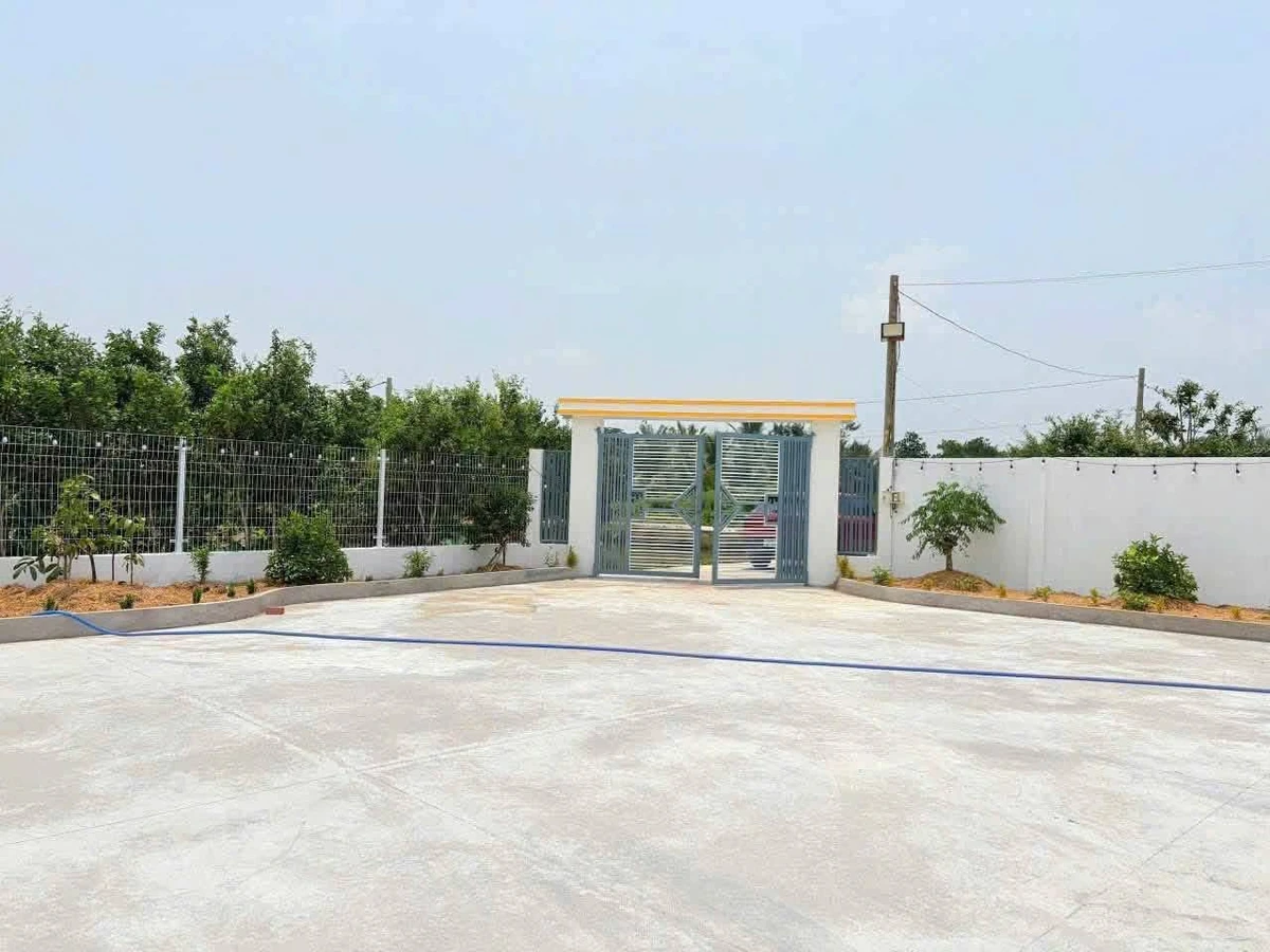 Bán nhà vườn 1068m² Bến Lức Long An, 3PN, sổ hồng - Ảnh 1