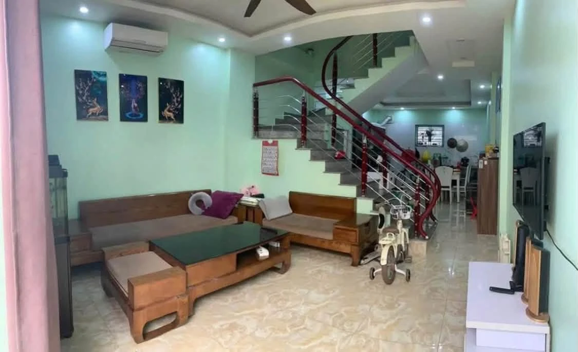 Nhà bán 3 tầng 55m² Cao Thắng 2 tỷ - Ảnh 1