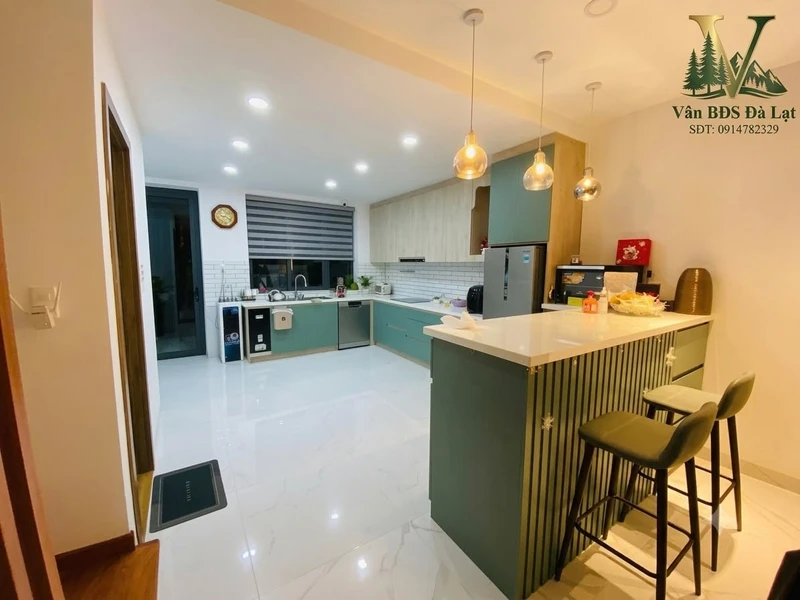 Bán nhà phố 3 tầng 100,64m² Thái Lâm, Đà Lạt