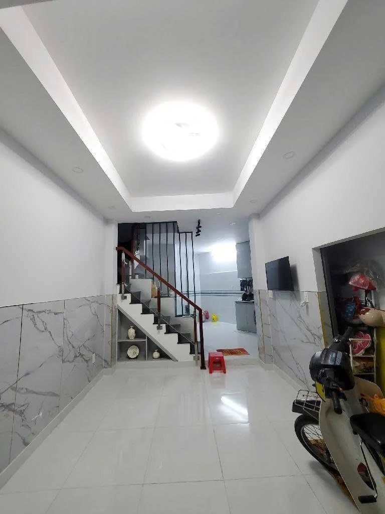 Bán nhà 2 tầng 31m² 2PN hẻm thông sau chung cư Botanic, Phú Nhuận giá 4,7 tỷ - Ảnh thu nhỏ 3