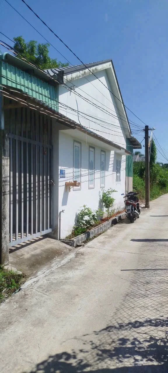 Bán nhà hẻm 145 Hoàng Anh, Phường Khánh Hậu, Tân An, Long An, 95m2, giá 1,199 tỷ - Ảnh 1