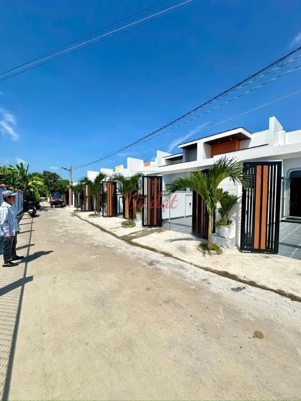 Bán nhà cấp 4 4,5x29m, 3PN, giá 2,15 tỷ gần chợ Long Thượng, Cần Giuộc