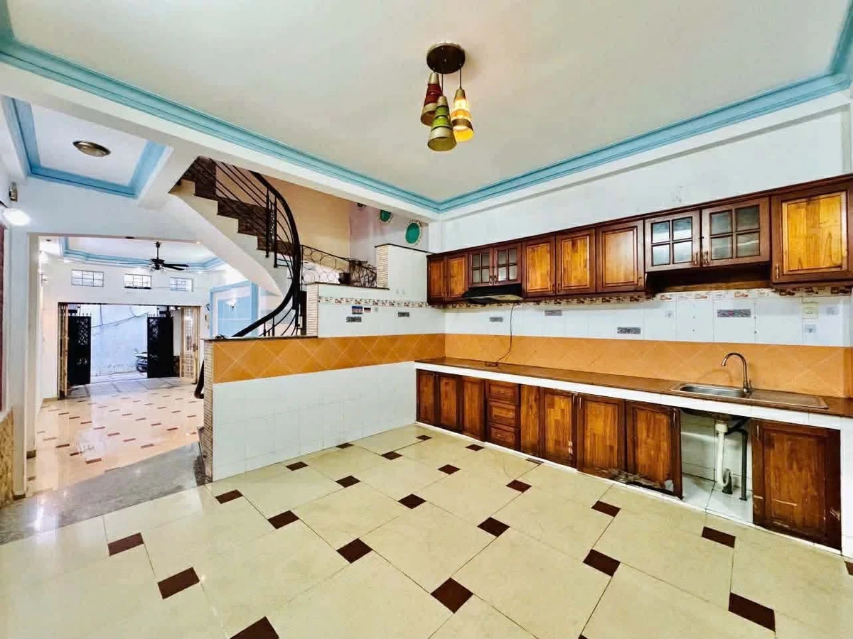 Nhà phố 4 tầng 7 phòng ngủ 80m² Phú Nhuận 10.9 tỷ - Ảnh thu nhỏ 4