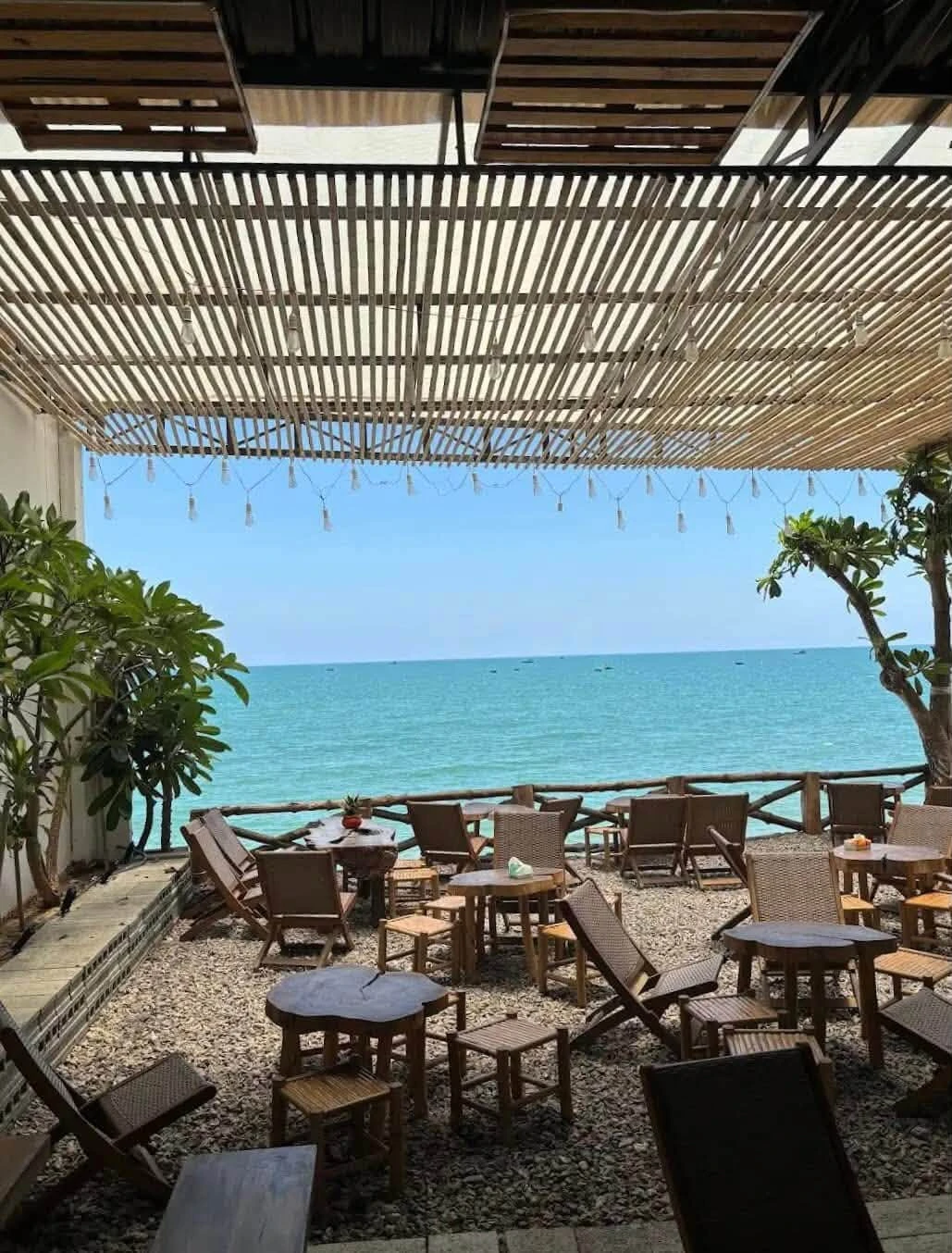 Bán đất mặt biển Hàm Tiến Mũi Né 200m2 10 tỷ - Ảnh 1