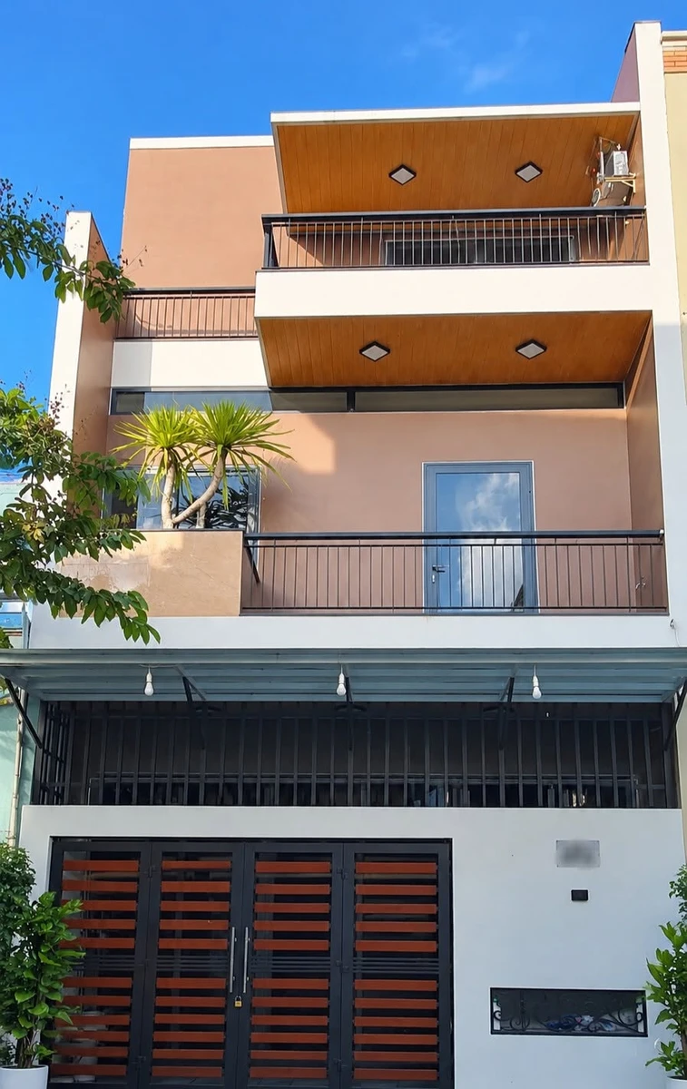 Biệt thự biển 3 tầng 76m2 Trần Cao Vân giá 3 tỷ 950 - Ảnh 1