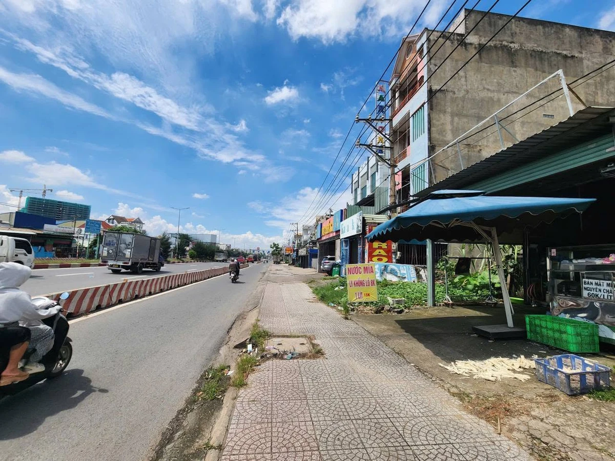 Bán đất mặt tiền QL51 Long Bình Tân, 90m² - 5.49 tỷ - Ảnh thu nhỏ 2