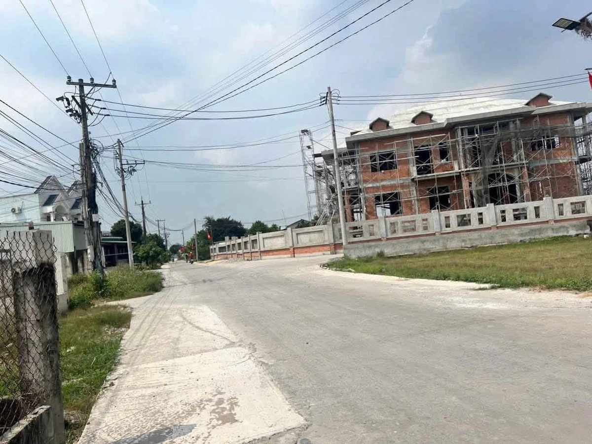 Bán nền đất vườn 560m² Mỹ Hạnh, Long An, 900 triệu - Ảnh 1