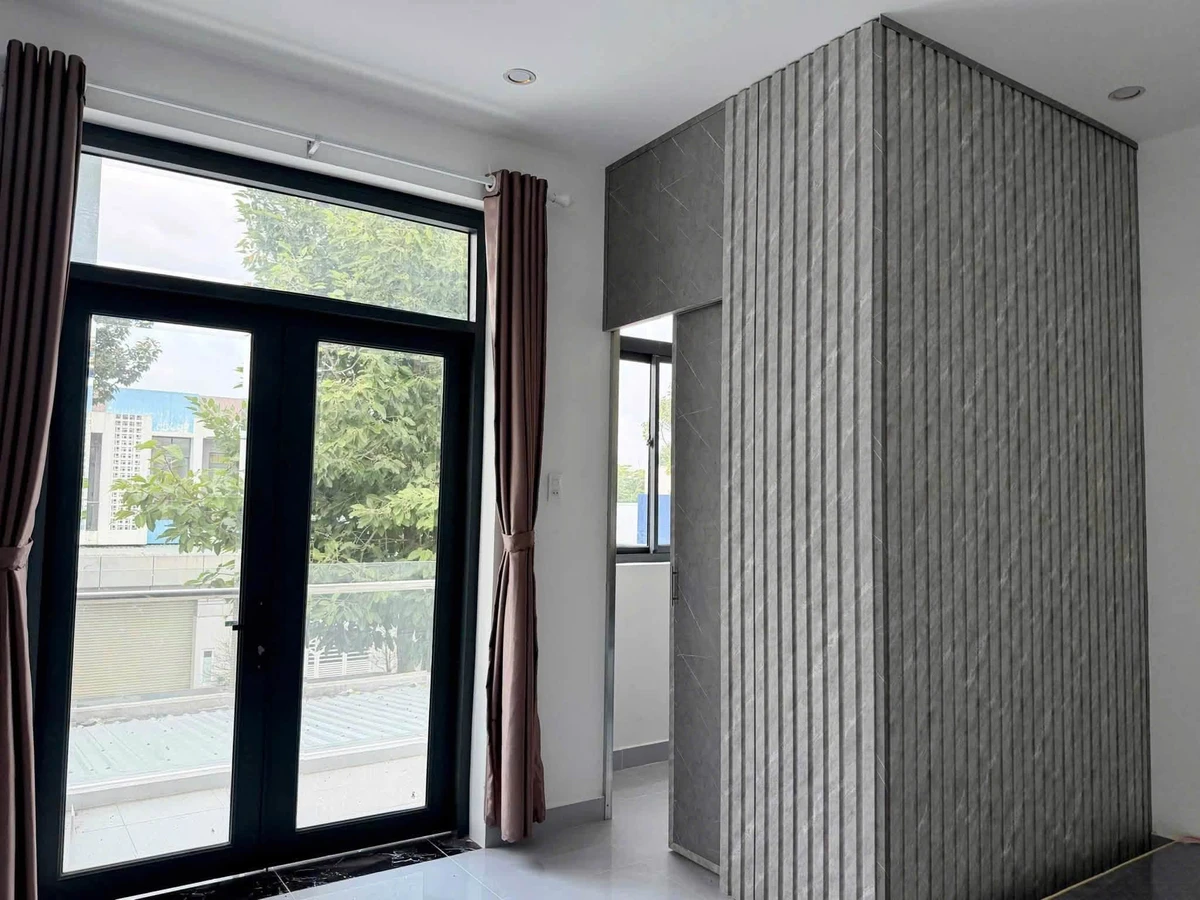 Bán nhà mới 3PN, 90m2, đường 10m tại KĐT Phú Cường - Ảnh thu nhỏ 5