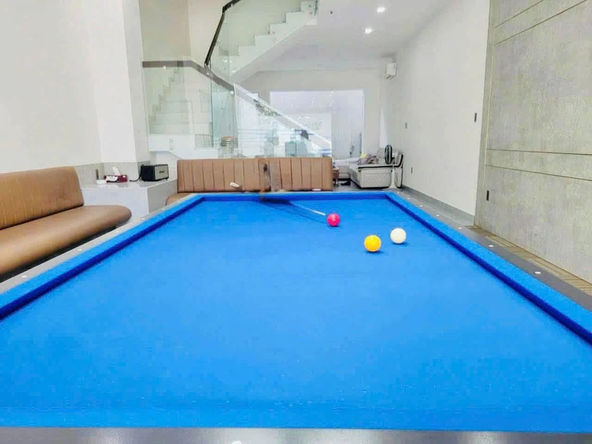 Bán nhà 3 tầng mặt tiền 247m2 Biên Hoà 15 tỷ - Ảnh thu nhỏ 2