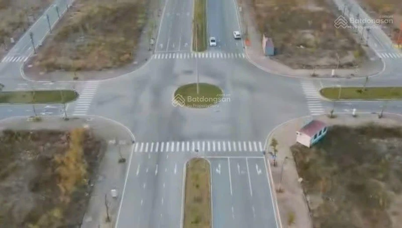 Bán siêu lô góc nổi bật Chí Linh view vòng xuyến và chung cư, ven khu công nghiệp giá chỉ 6,5 tỷ