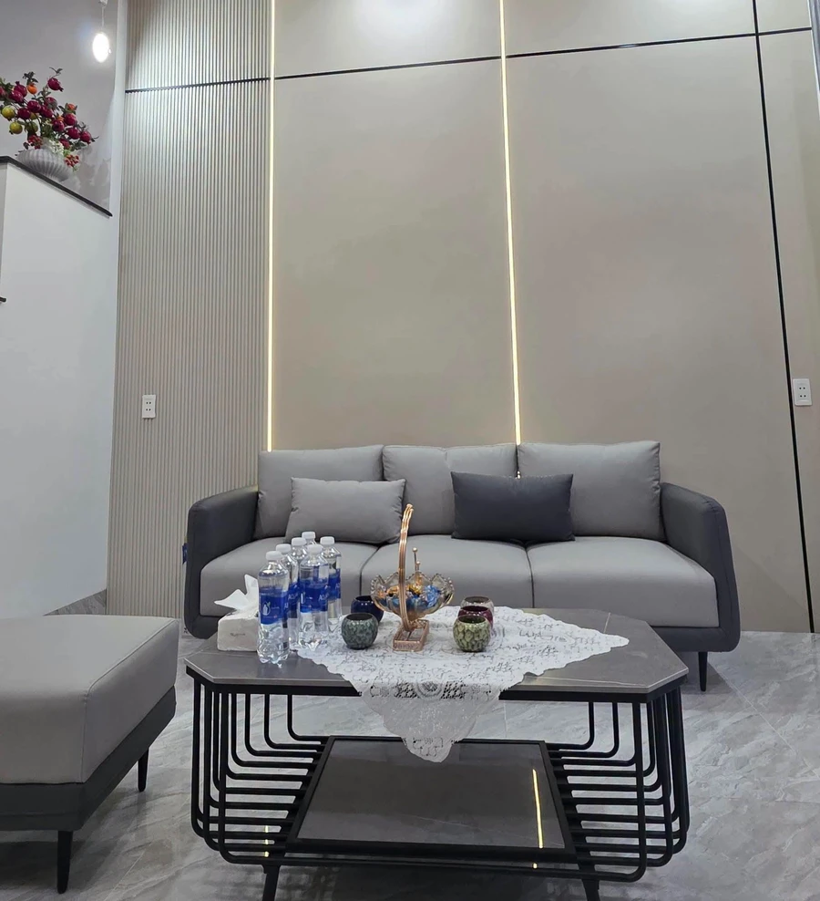 Bán nhà 1 trệt 1 lầu 93.9m² 4PN Khu 9 Phú Hòa TDM - Ảnh thu nhỏ 3