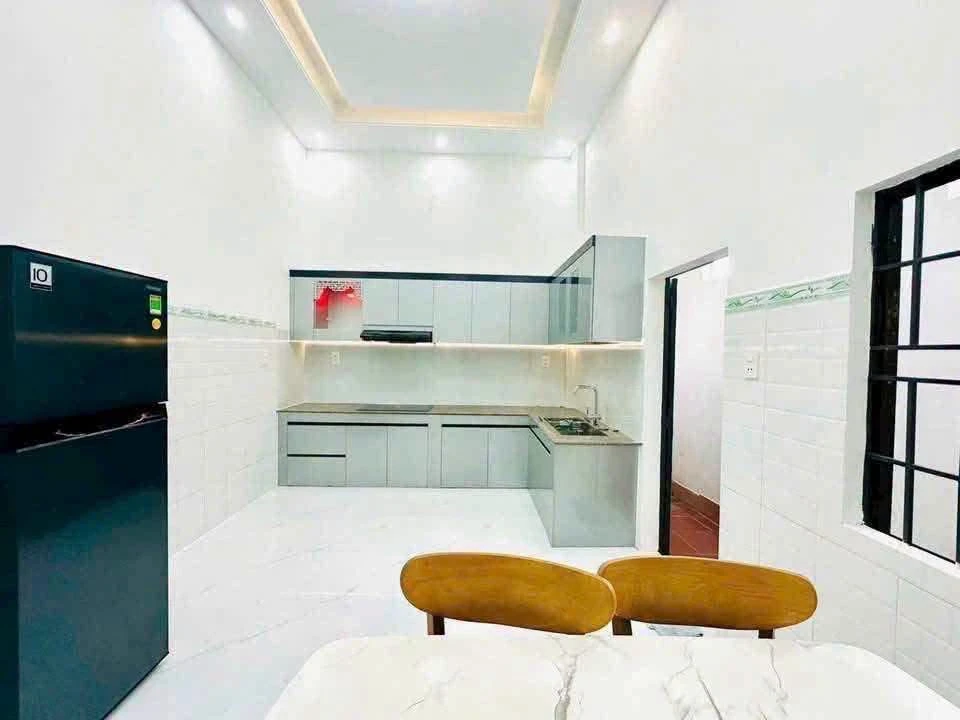 Nhà 2 tầng mặt tiền Trần Thái Tông 100m² 3 phòng ngủ Quảng Ngãi - Ảnh thu nhỏ 2