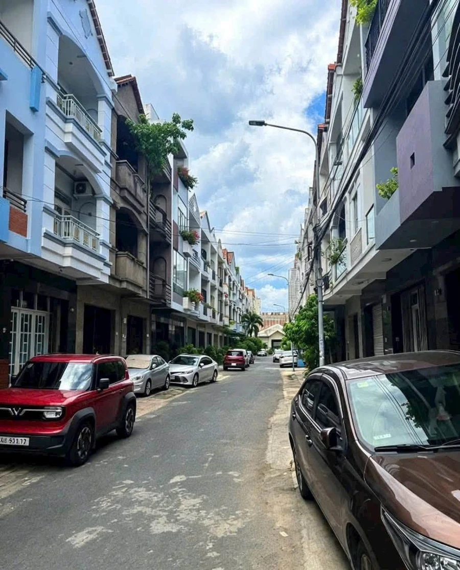 Bán nhà 1 trệt 2 lầu 86.7m² KDC Bửu Long giá 4 tỷ - Ảnh 1