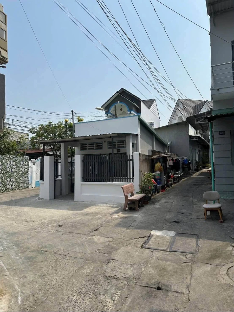 Bán nhà 3 mặt tiền 49m2 Thích Quãng Đức Phú Cường - Ảnh thu nhỏ 5
