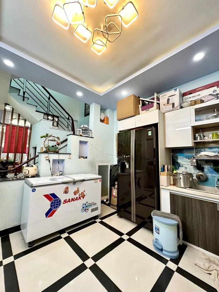 Bán nhà 3 tầng sân thượng 60m2 đường Nguyễn Sơn Bình Tân - Ảnh thu nhỏ 5
