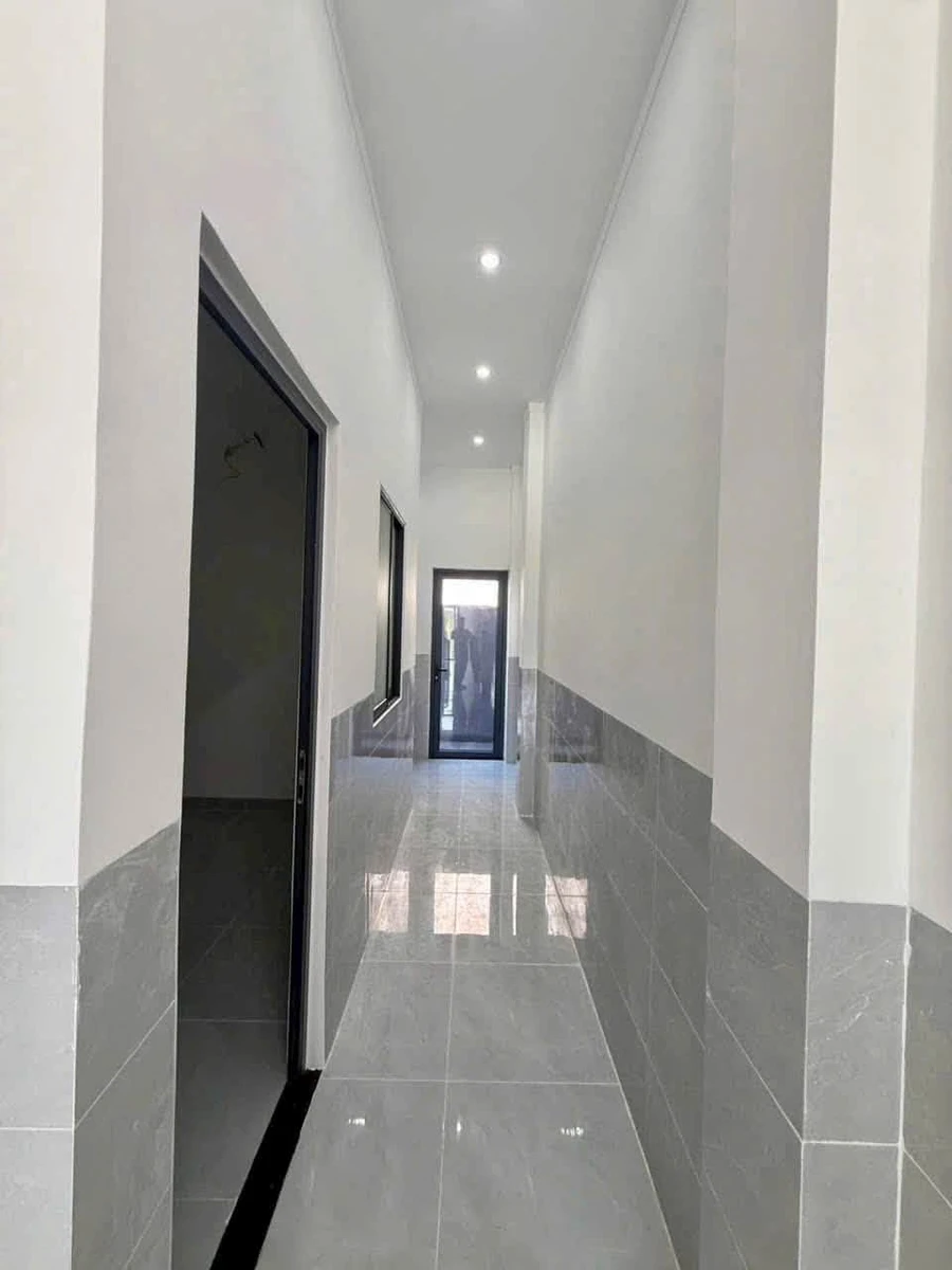 Bán nhà lầu mặt tiền kinh doanh 99m² Tân Phú 2 tỷ - Ảnh thu nhỏ 4