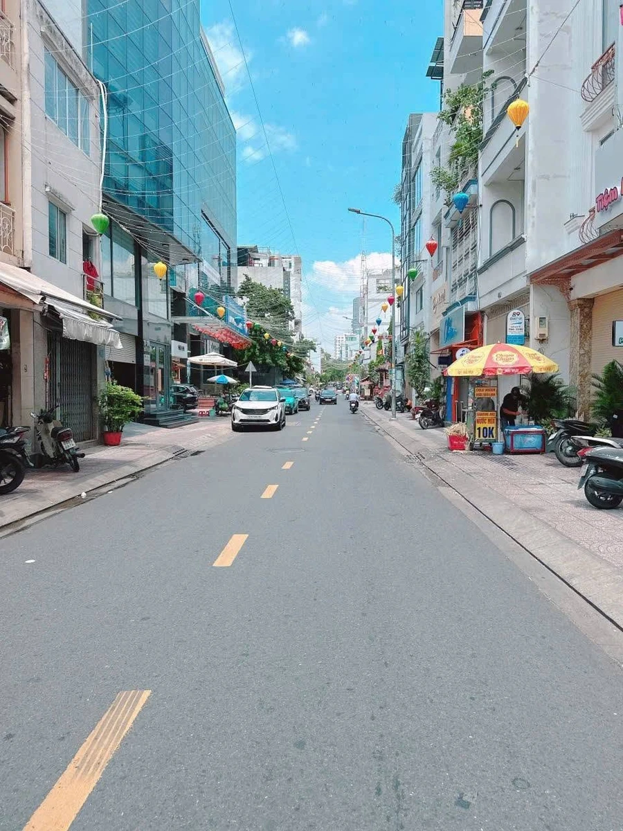 Bán nhà mặt tiền Đào Kao Quận 1, 68m2, 5 tầng, 18,9 tỷ - Ảnh thu nhỏ 2