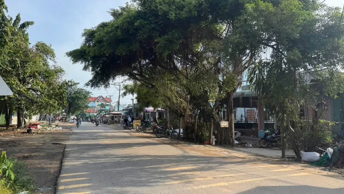 Bán lô góc 2 mặt tiền Hương Lộ 15, 120m2, 720 triệu - Ảnh thu nhỏ 2
