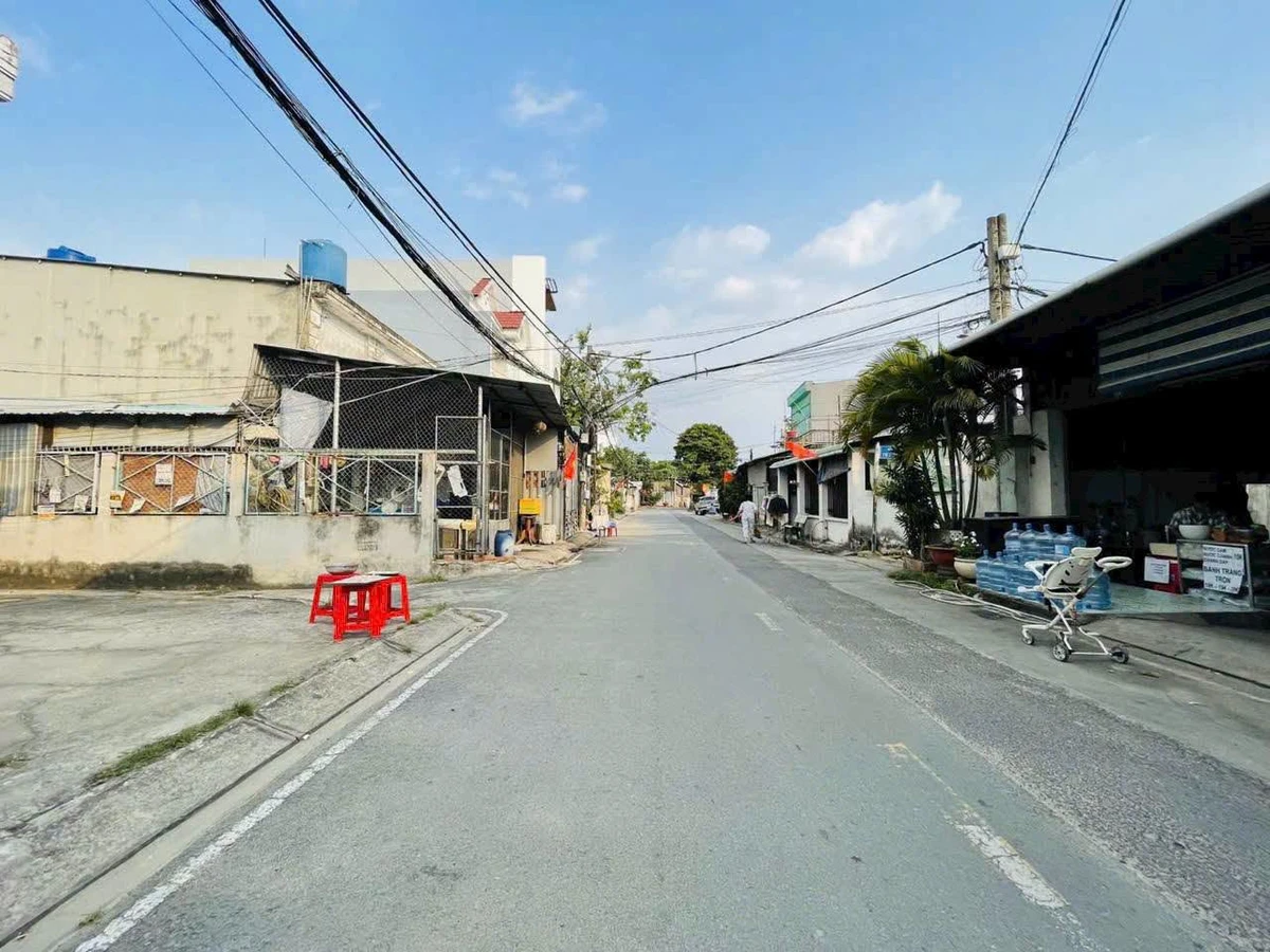 Bán nhà xưởng góc 2 mặt tiền 150m² Tân Hiệp 8, Hóc Môn, đang cho thuê 10 triệu/tháng - Ảnh thu nhỏ 4