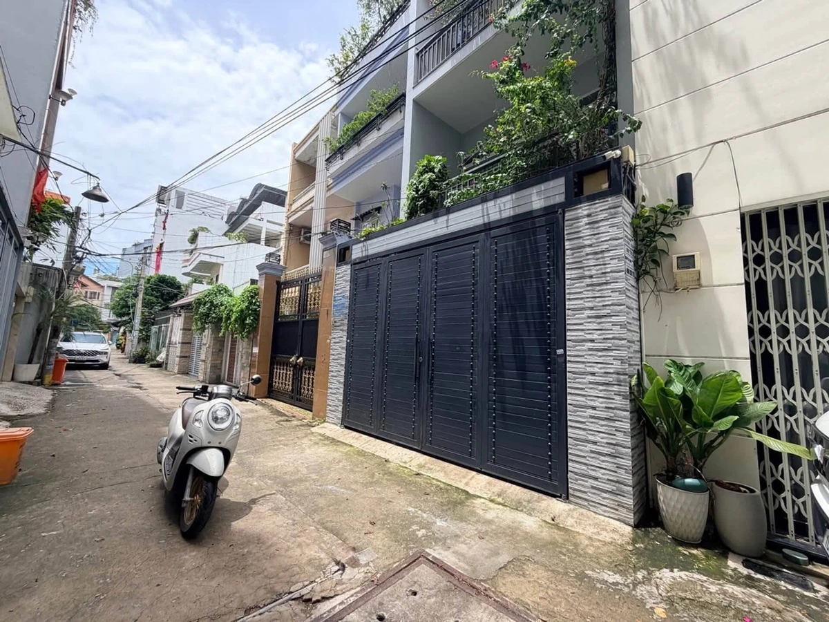 Bán nhà 4 tầng BTCT 80m² hẻm xe hơi 2 mặt hẻm đường Trần Bình Trọng, Bình Thạnh - Ảnh 1