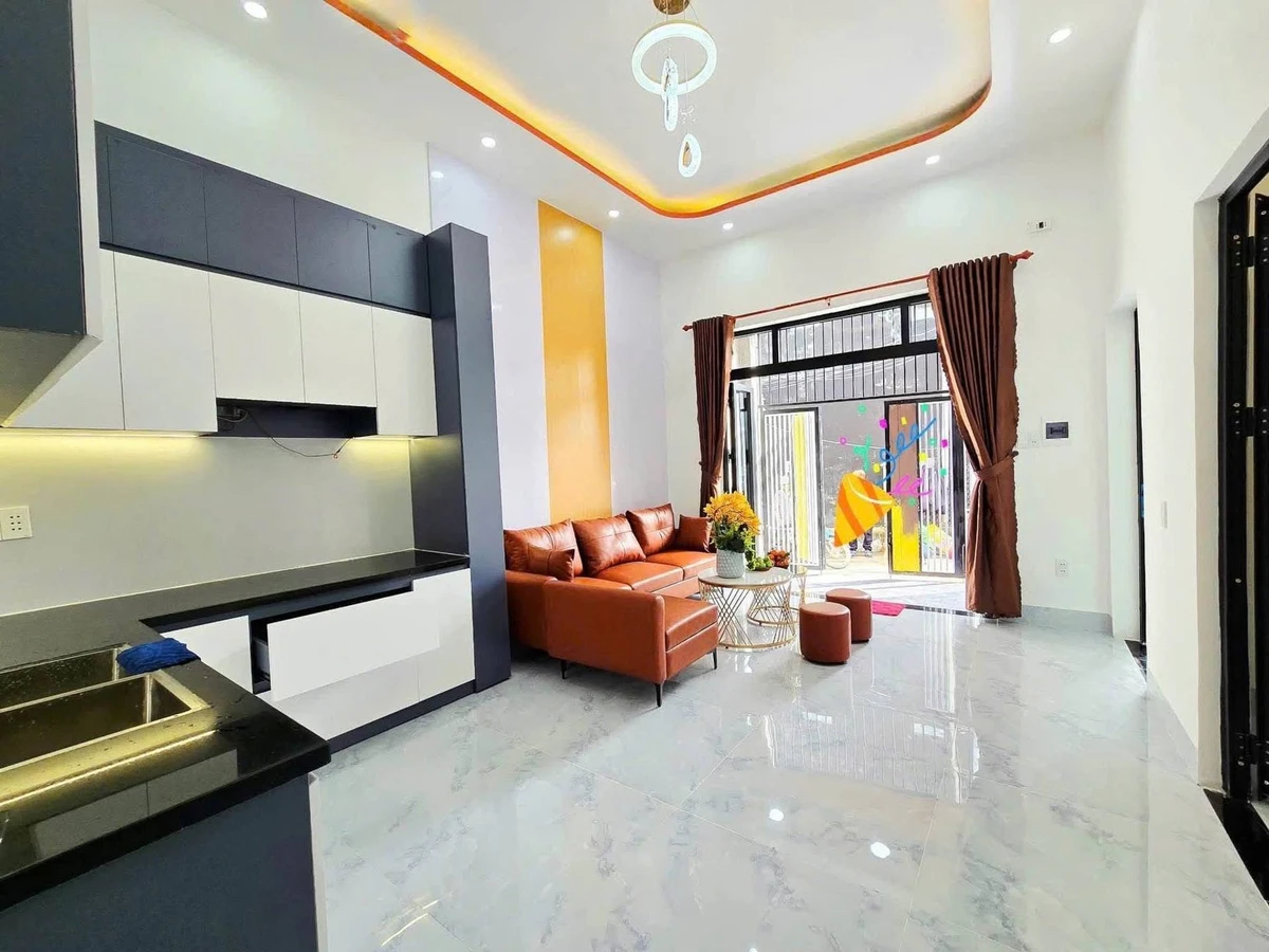 Bán nhà cấp 4 đường Trần Ngọc Sương 63m2, 2PN, nội thất đẹp, giá khoảng 3 tỷ - Ảnh thu nhỏ 3