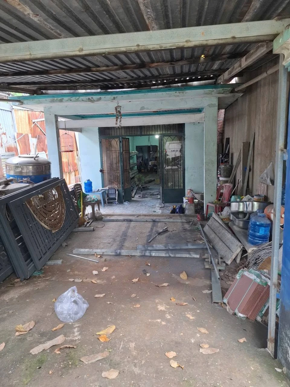 Bán nhà sổ hồng riêng mặt tiền 6m × 25m Đặng Thúc Vịnh 3 tỷ 650 triệu - Ảnh 1