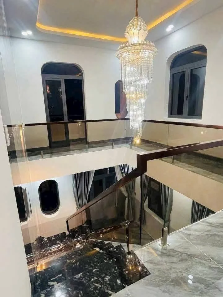 Nhà bán 210m² 4PN Bà Rịa 2 tỷ 550 triệu - Ảnh thu nhỏ 3